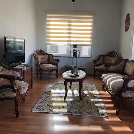 Apartamento Kaleiçi Geniş Balkonlu Muhteşem Lokasyon Benzersiz Geniş Ev Antália