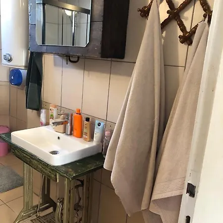 Kaleici Genis Balkonlu Muhtesem Lokasyon Benzersiz Genis Ev Apartament *