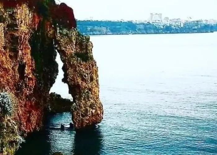 아파트 Kaleici Genis Balkonlu Muhtesem Lokasyon Benzersiz Genis Ev