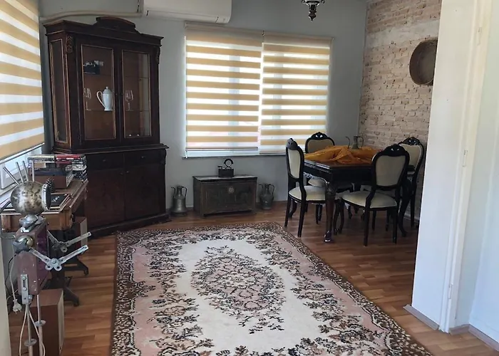 Appartamento Kaleici Genis Balkonlu Muhtesem Lokasyon Benzersiz Genis Ev *