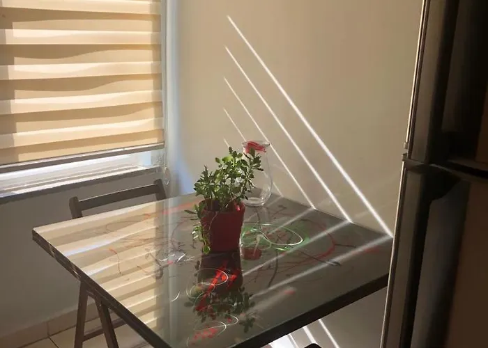 Kaleici Genis Balkonlu Muhtesem Lokasyon Benzersiz Genis Ev