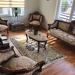 Kaleici Genis Balkonlu Muhtesem Lokasyon Benzersiz Genis Ev