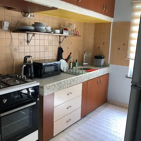Apartment Kaleici Genis Balkonlu Muhtesem Lokasyon Benzersiz Genis Ev *