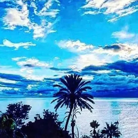 Apartment Kaleici Genis Balkonlu Muhtesem Lokasyon Benzersiz Genis Ev Antalya