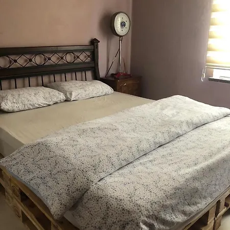 Kaleici Genis Balkonlu Muhtesem Lokasyon Benzersiz Genis Ev * Antalya