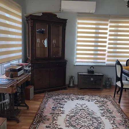 Kaleici Genis Balkonlu Muhtesem Lokasyon Benzersiz Genis Ev Apartmán Antalya