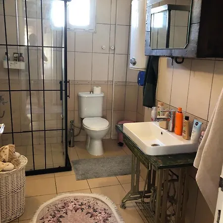 Apartmán Kaleici Genis Balkonlu Muhtesem Lokasyon Benzersiz Genis Ev