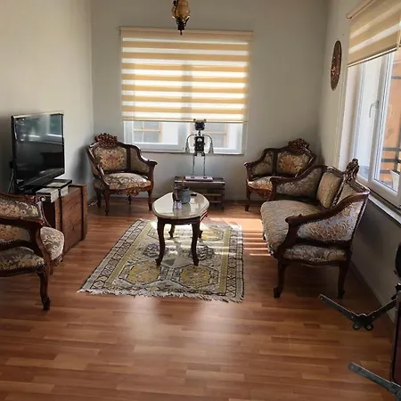 Kaleici Genis Balkonlu Muhtesem Lokasyon Benzersiz Genis Ev Apartmán Antalya