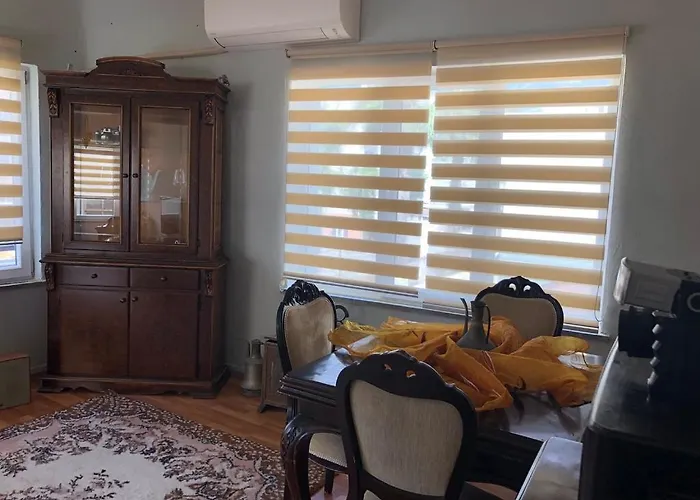 Kaleiçi Geniş Balkonlu Muhteşem Lokasyon Benzersiz Geniş Ev Antalya