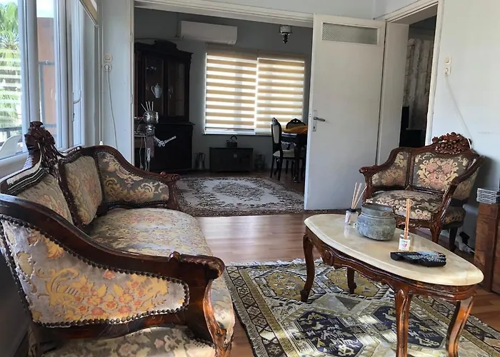 Appartement Kaleiçi Geniş Balkonlu Muhteşem Lokasyon Benzersiz Geniş Ev *